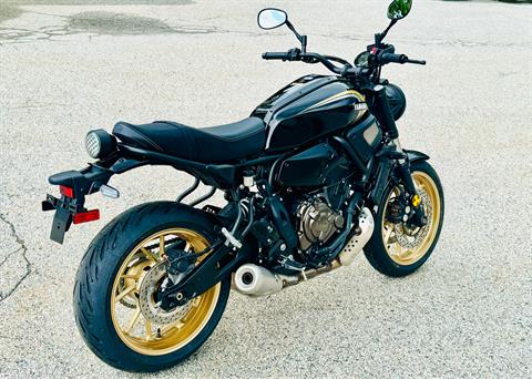 2025 Yamaha XSR700 in Manchester, New Hampshire - Photo 3