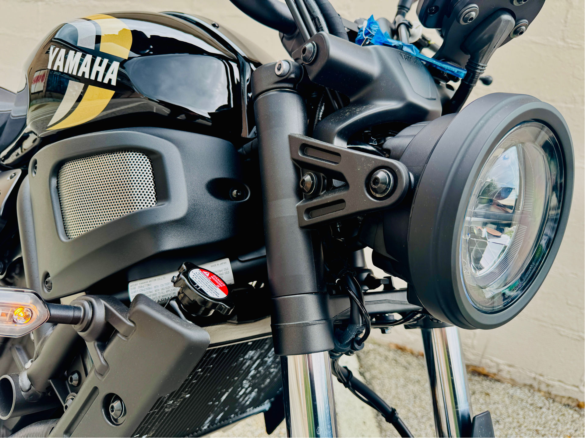 2025 Yamaha XSR700 in Manchester, New Hampshire - Photo 12