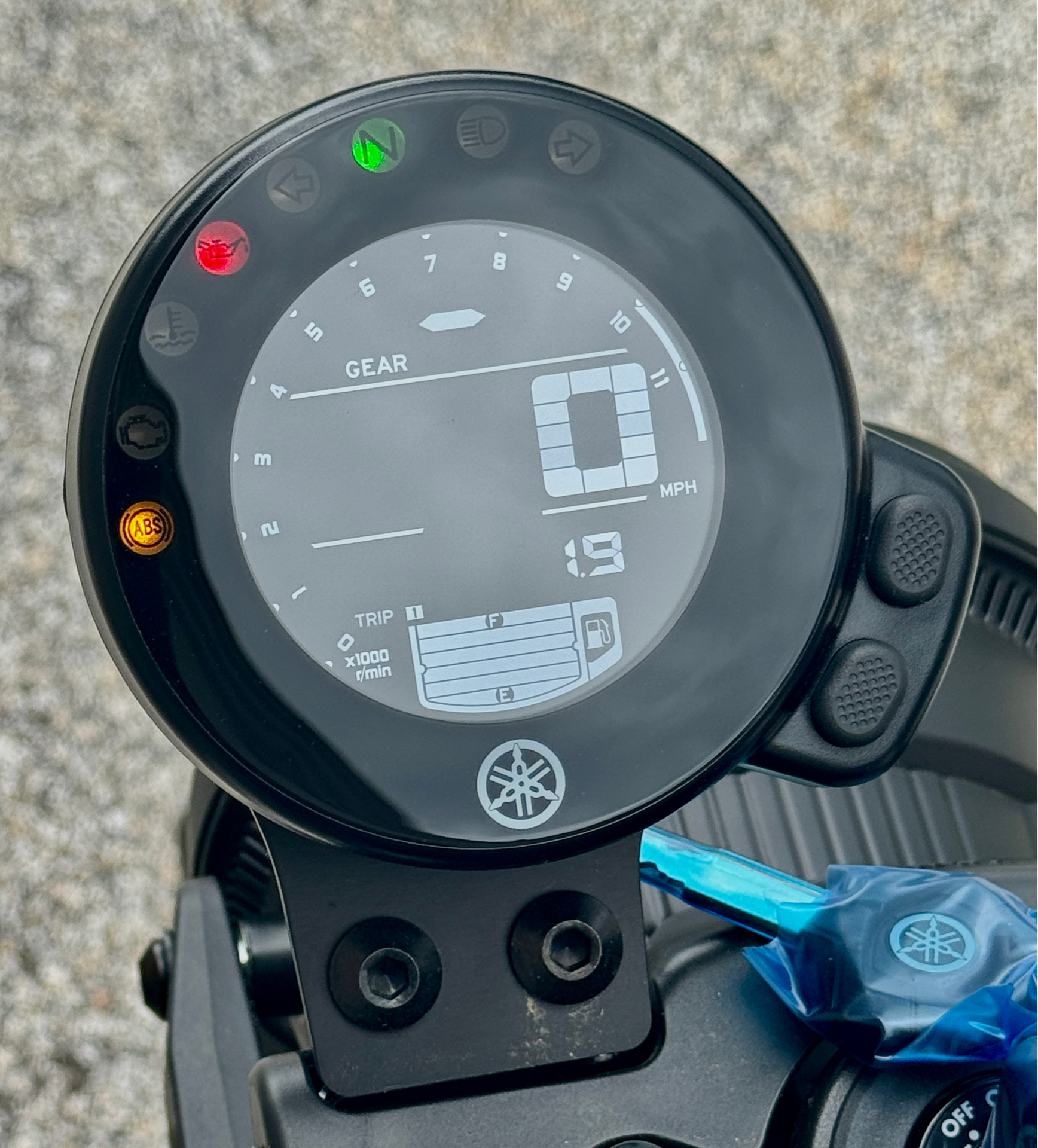 2025 Yamaha XSR700 in Manchester, New Hampshire - Photo 8