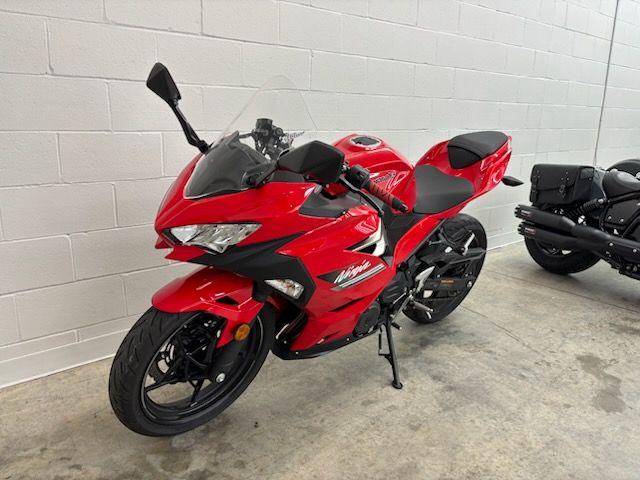 2021 Kawasaki Ninja 400 in Manchester, New Hampshire - Photo 5