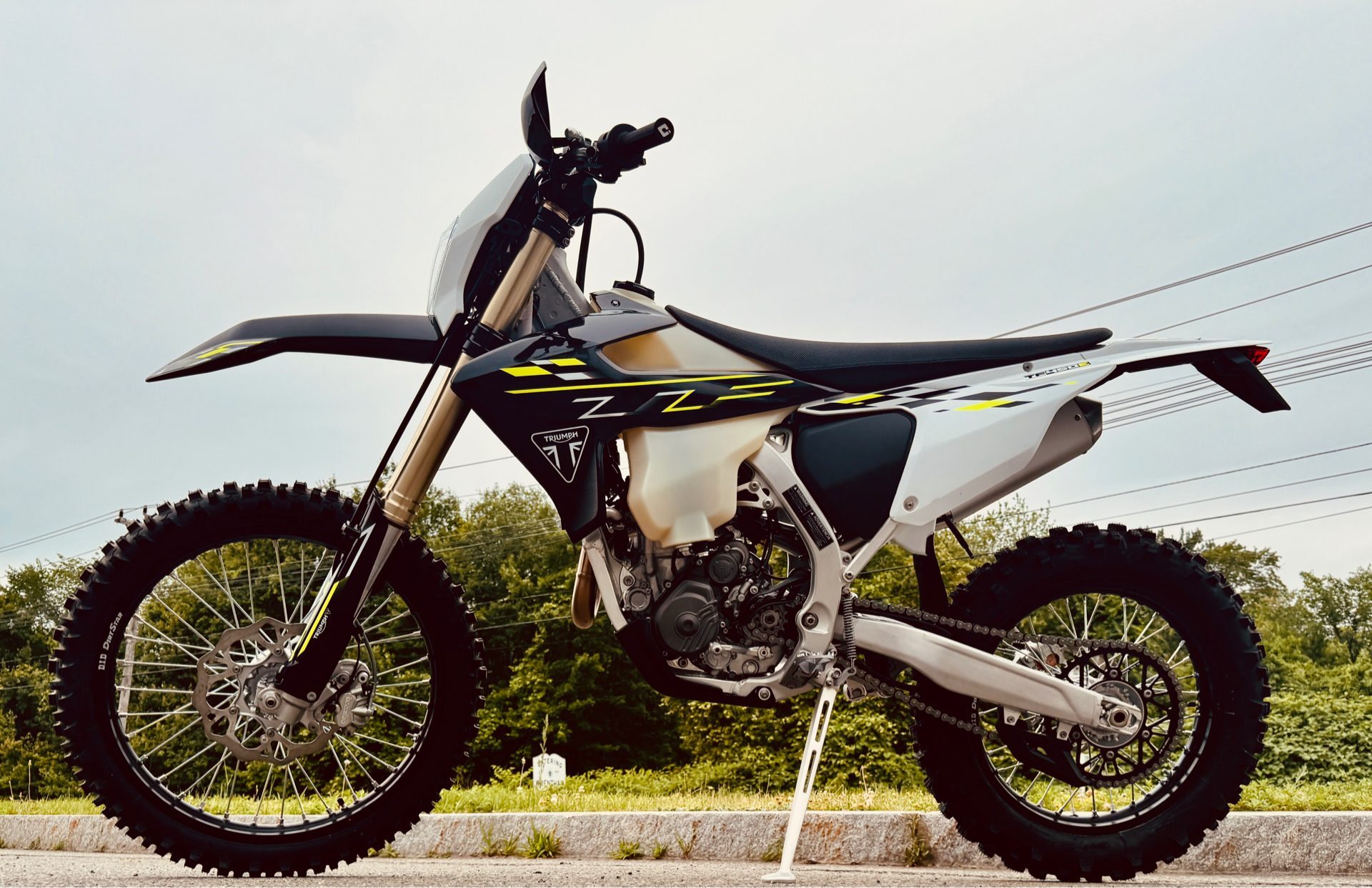 2026 Triumph TF 450-E in Manchester, New Hampshire - Photo 9