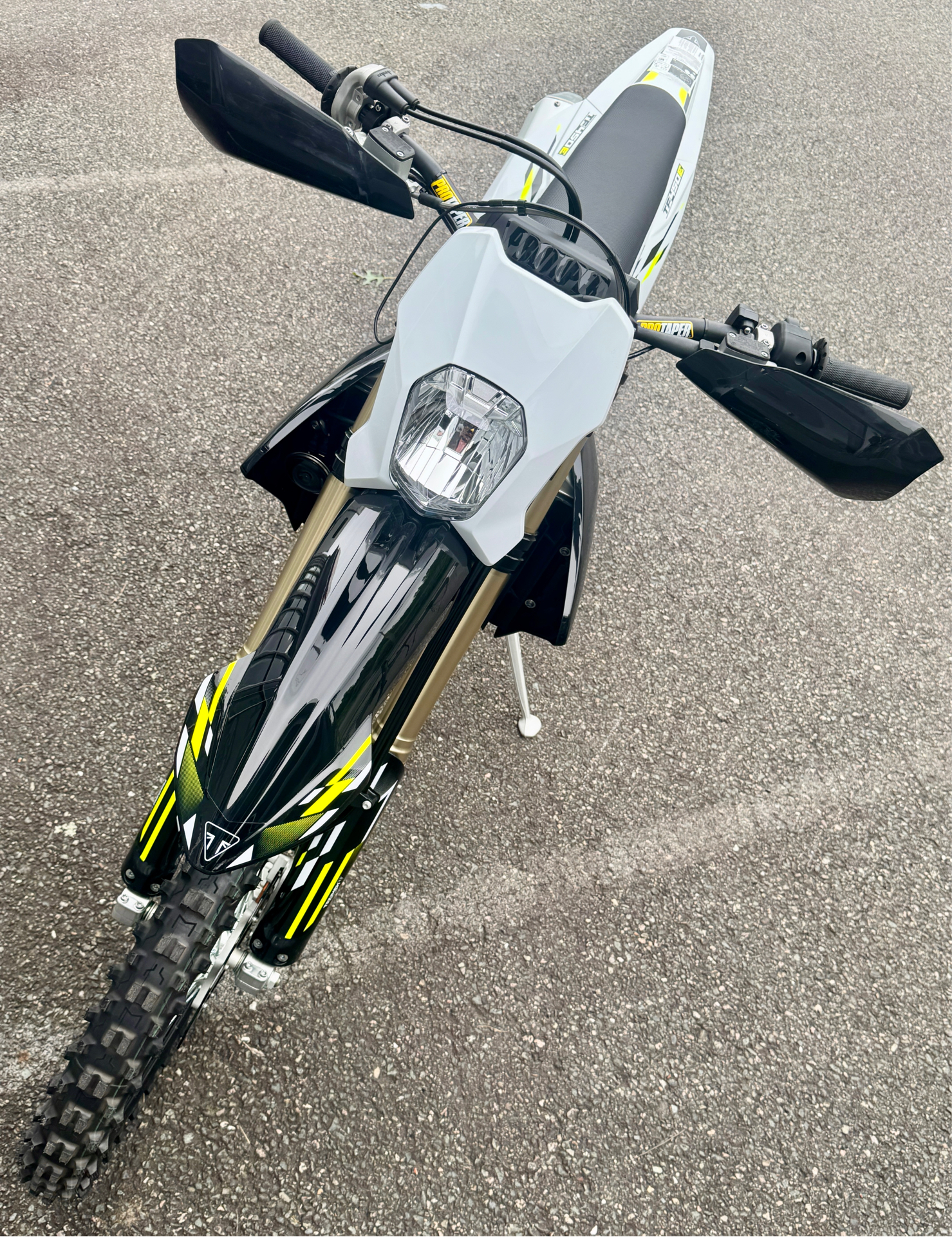 2026 Triumph TF 450-E in Manchester, New Hampshire - Photo 7