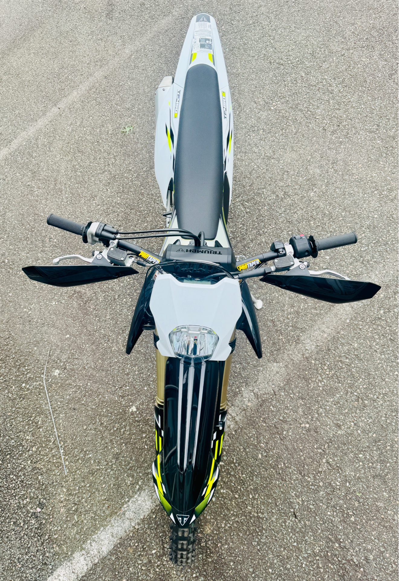 2026 Triumph TF 450-E in Manchester, New Hampshire - Photo 15