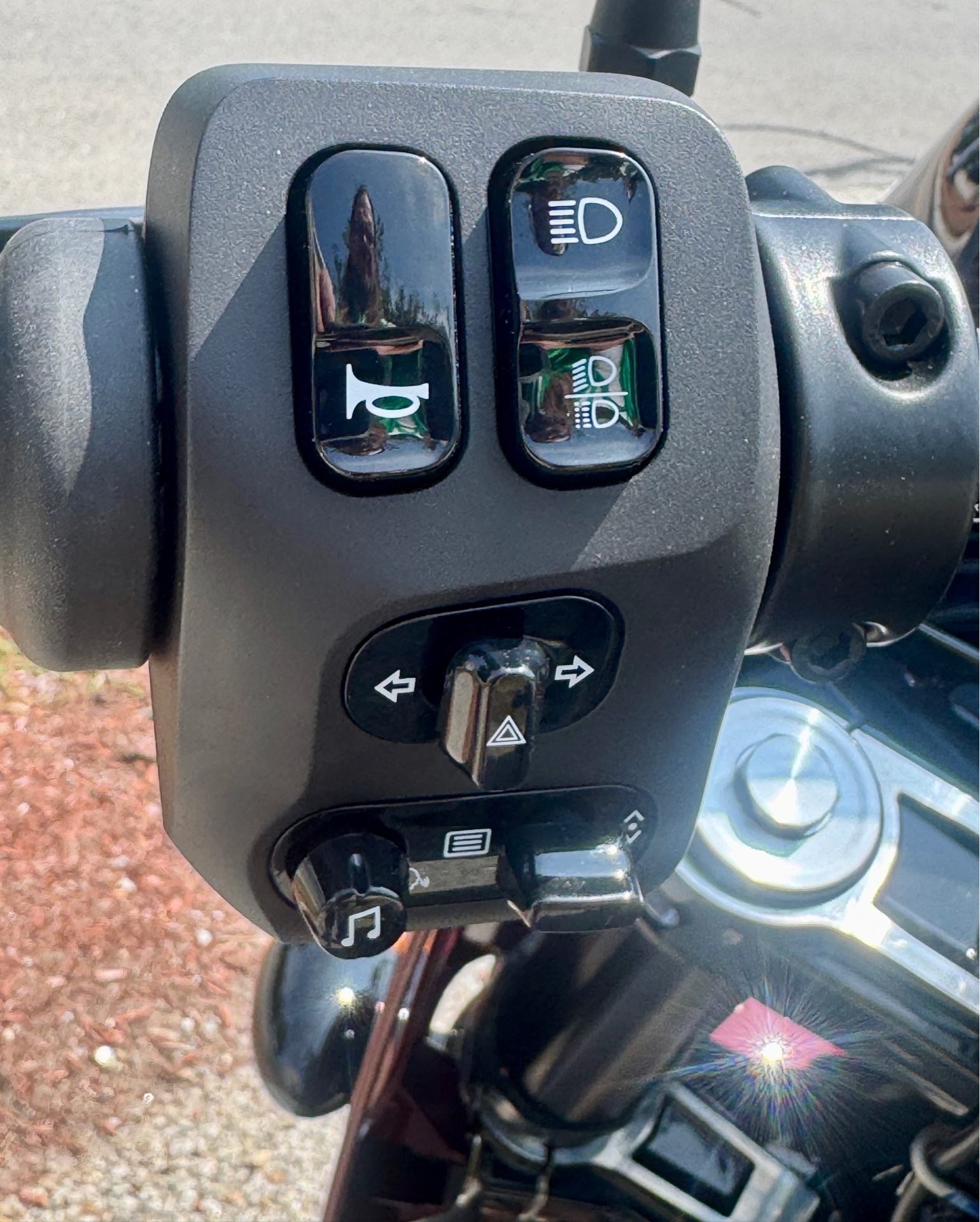 2025 Indian Motorcycle Sport Chief in Manchester, New Hampshire - Photo 15
