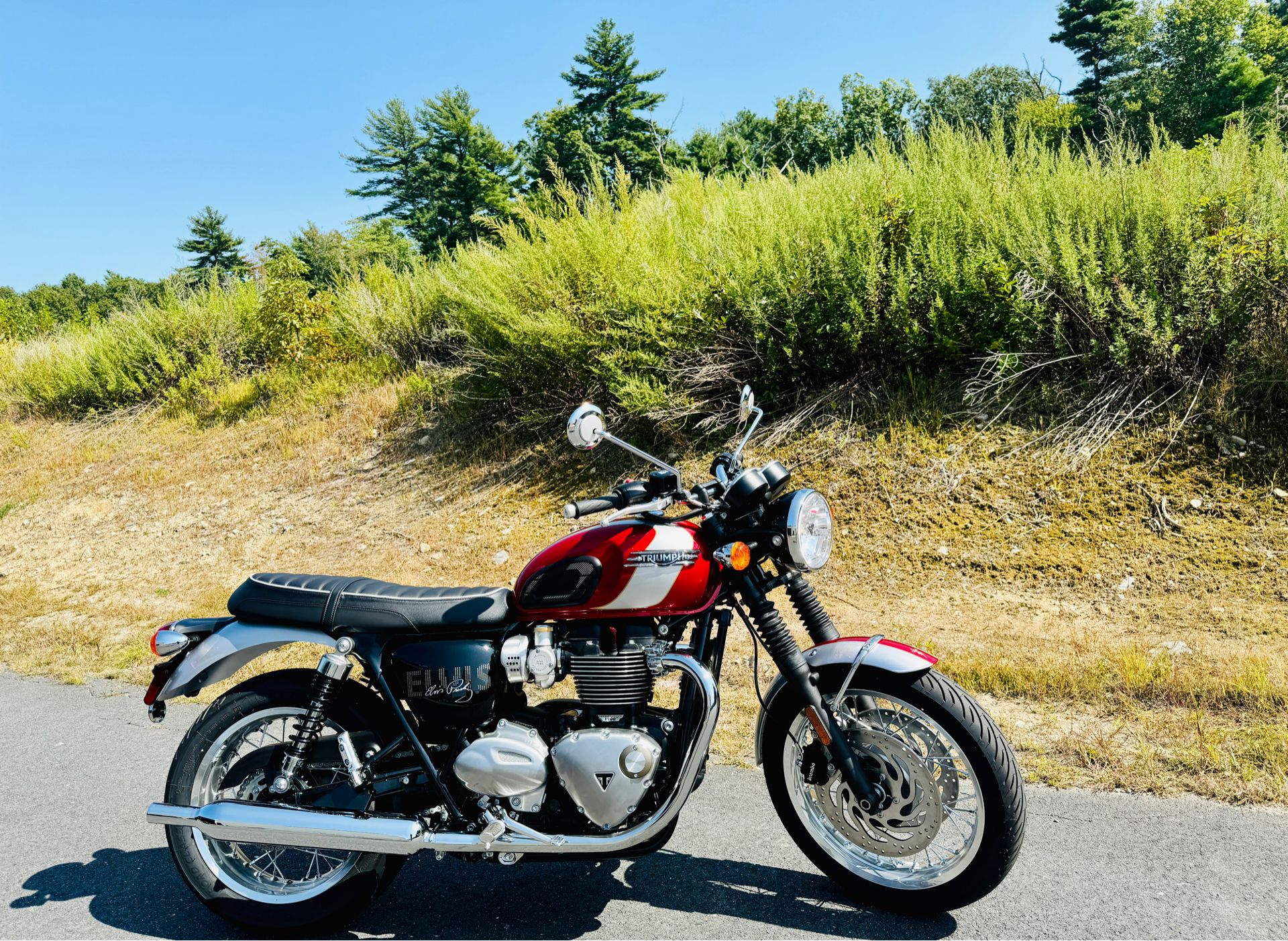 2025 Triumph Bonneville T120 Elvis Presley Limited Edition in Manchester, New Hampshire - Photo 18