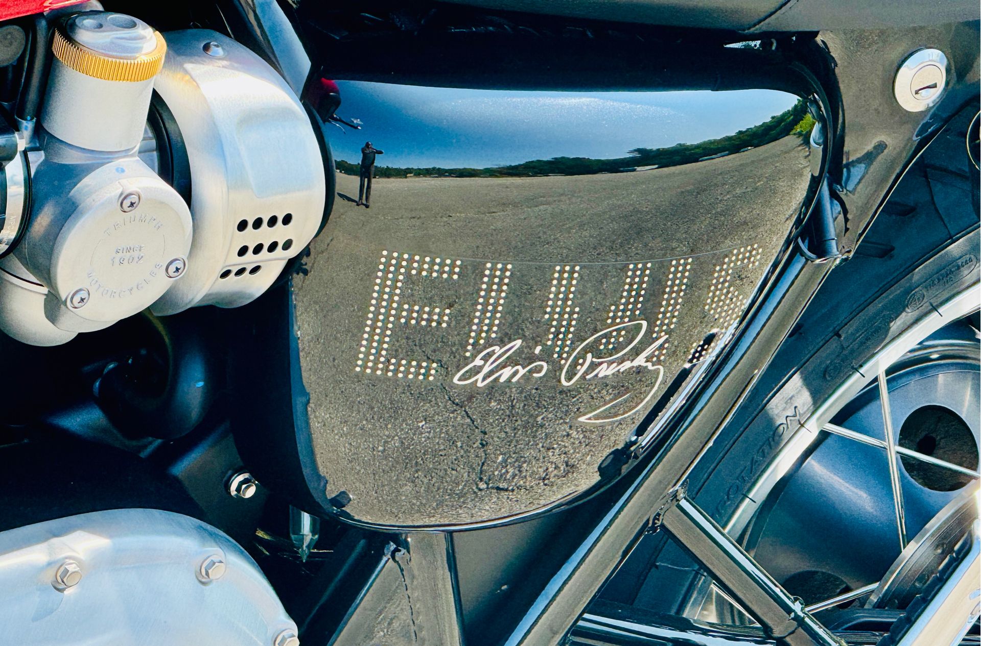 2025 Triumph Bonneville T120 Elvis Presley Limited Edition in Manchester, New Hampshire - Photo 12
