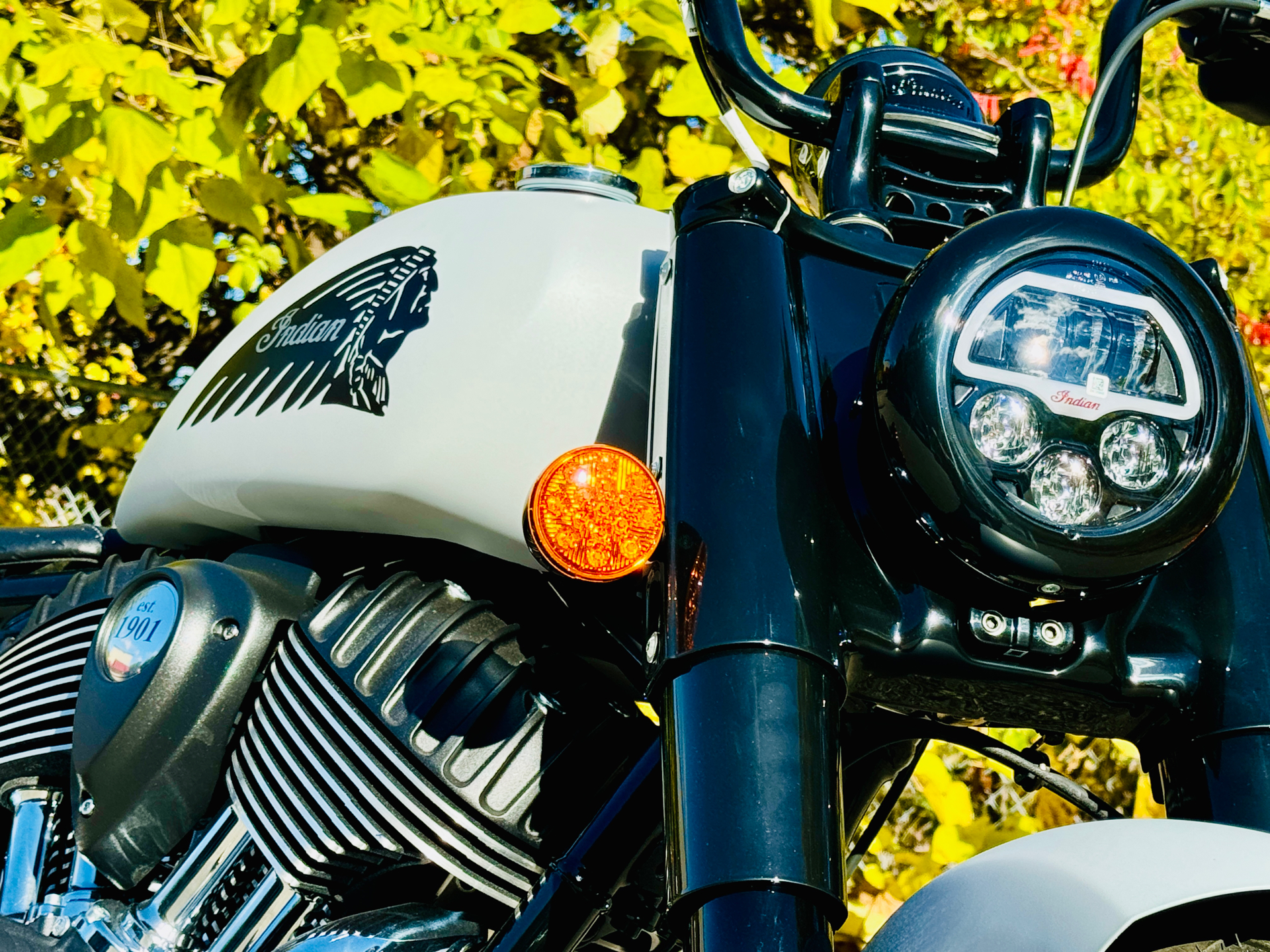 2024 Indian Motorcycle Chief Bobber ABS in Manchester, New Hampshire - Photo 8