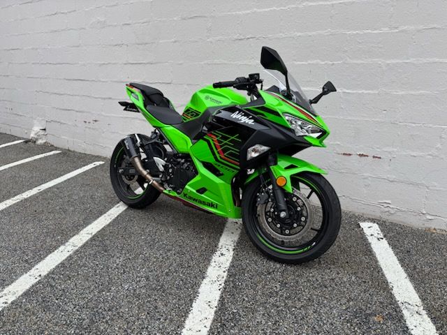 2023 Kawasaki Ninja 400 ABS KRT Edition in Manchester, New Hampshire - Photo 2