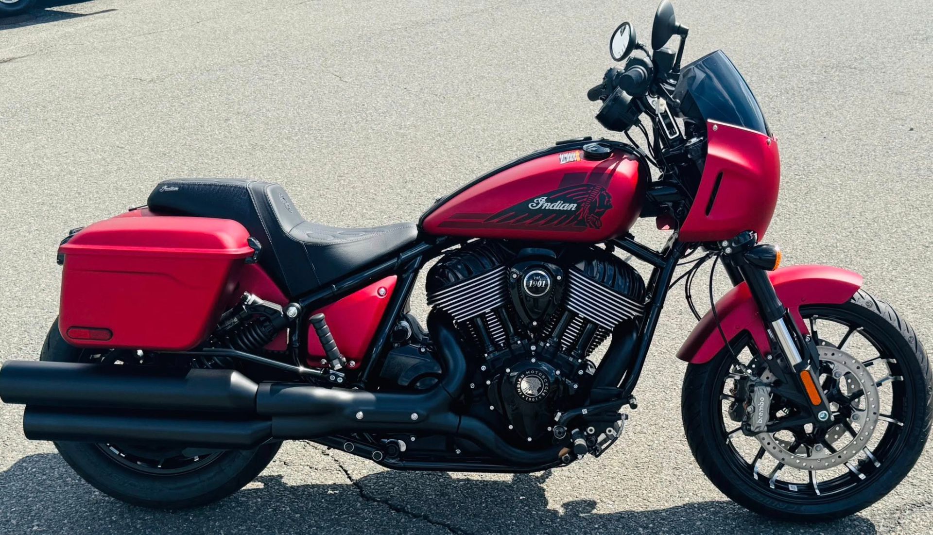 2025 Indian Motorcycle Sport Chief RT in Manchester, New Hampshire - Photo 14
