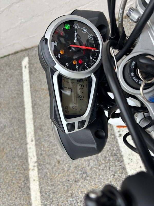 2013 Triumph Street Triple R ABS in Manchester, New Hampshire - Photo 14