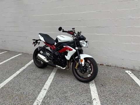 2013 Triumph Street Triple R ABS in Manchester, New Hampshire - Photo 2