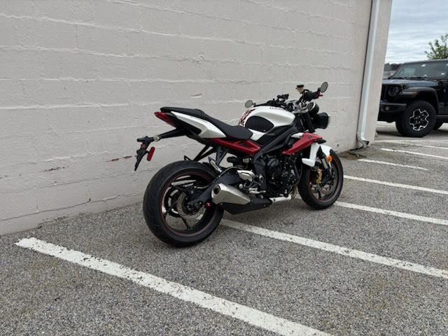 2013 Triumph Street Triple R ABS in Manchester, New Hampshire - Photo 3