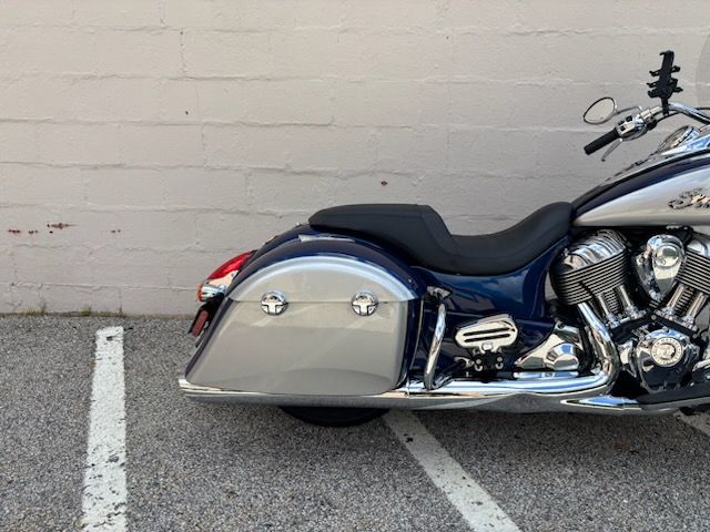 2017 Indian Motorcycle Springfield® in Manchester, New Hampshire - Photo 11