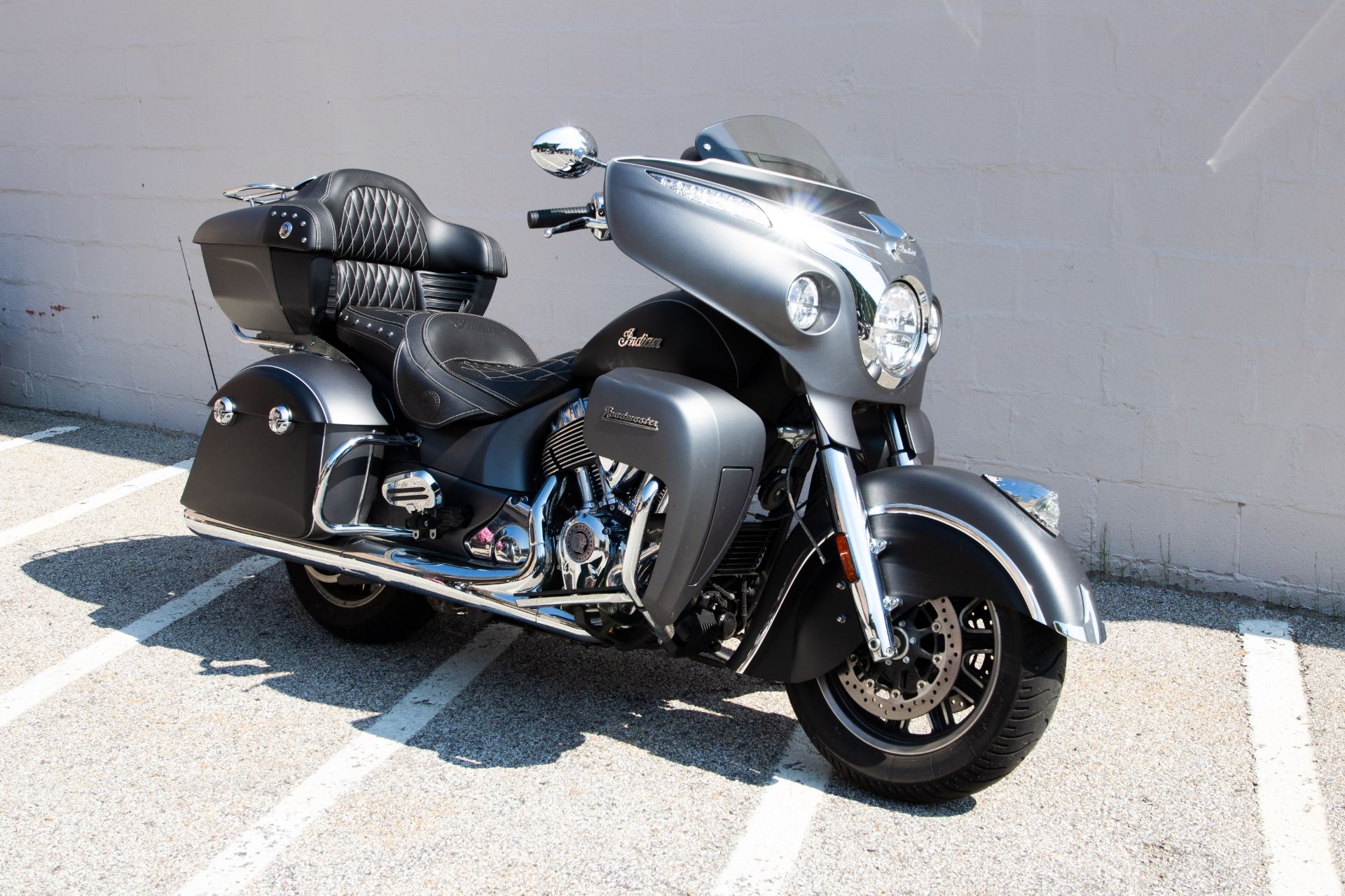 2019 Indian Motorcycle Roadmaster® ABS in Manchester, New Hampshire - Photo 2