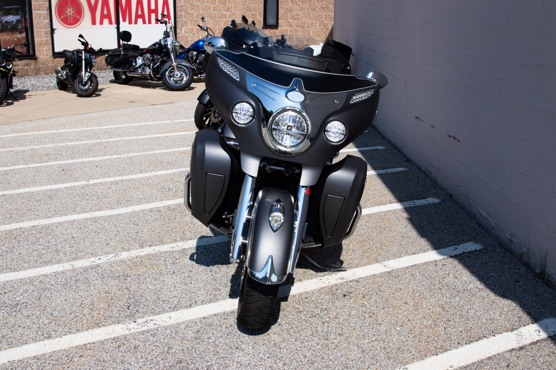 2019 Indian Motorcycle Roadmaster® ABS in Manchester, New Hampshire - Photo 3