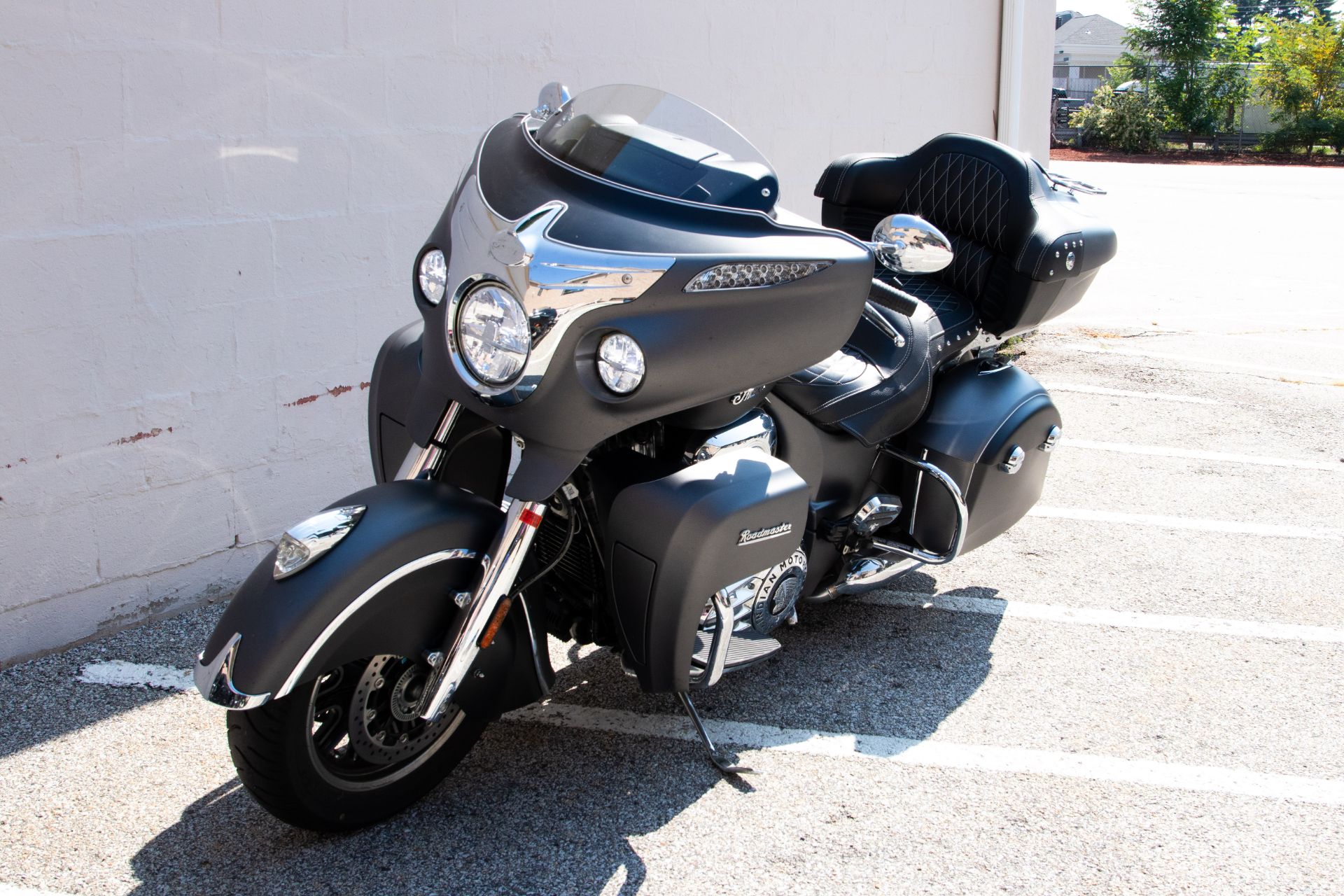 2019 Indian Motorcycle Roadmaster® ABS in Manchester, New Hampshire - Photo 7