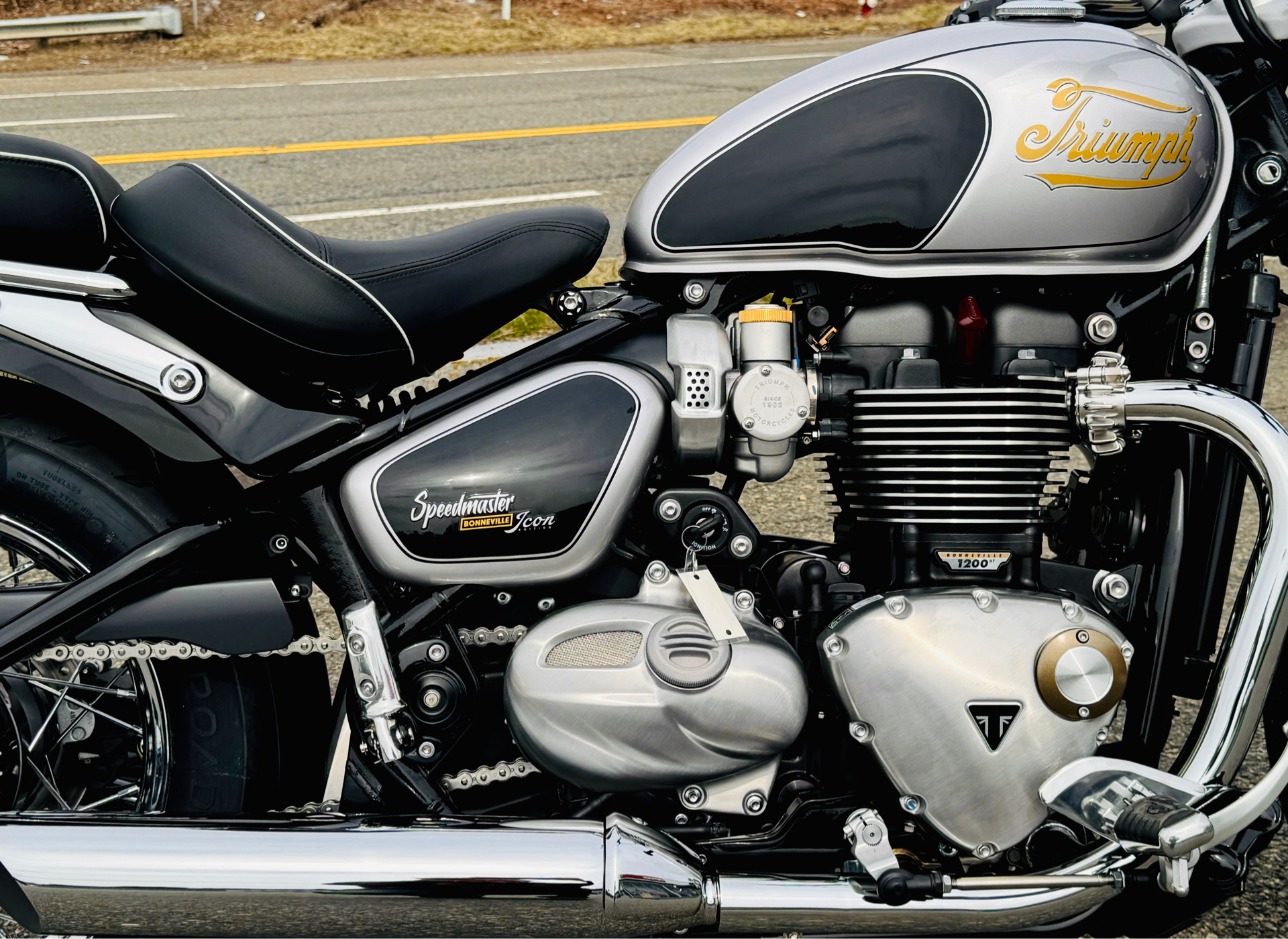 2025 Triumph Bonneville Speedmaster in Manchester, New Hampshire - Photo 8
