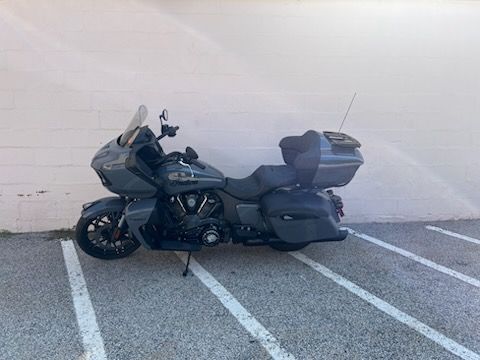 2023 Indian Motorcycle Pursuit® Dark Horse® with Premium Package in Manchester, New Hampshire - Photo 4