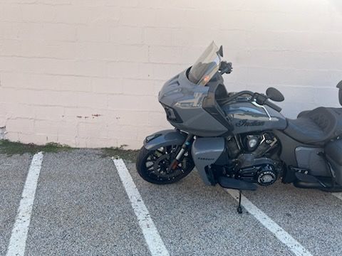 2023 Indian Motorcycle Pursuit® Dark Horse® with Premium Package in Manchester, New Hampshire - Photo 10