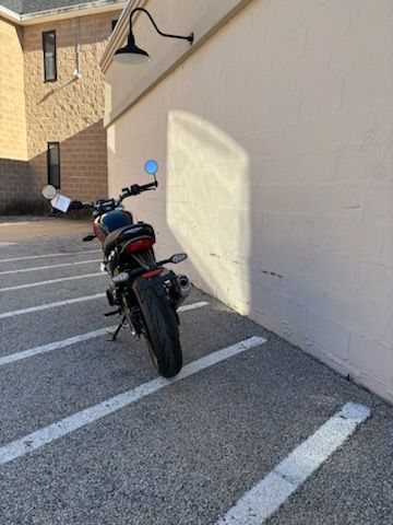 2024 Triumph Speed 400 in Manchester, New Hampshire - Photo 8