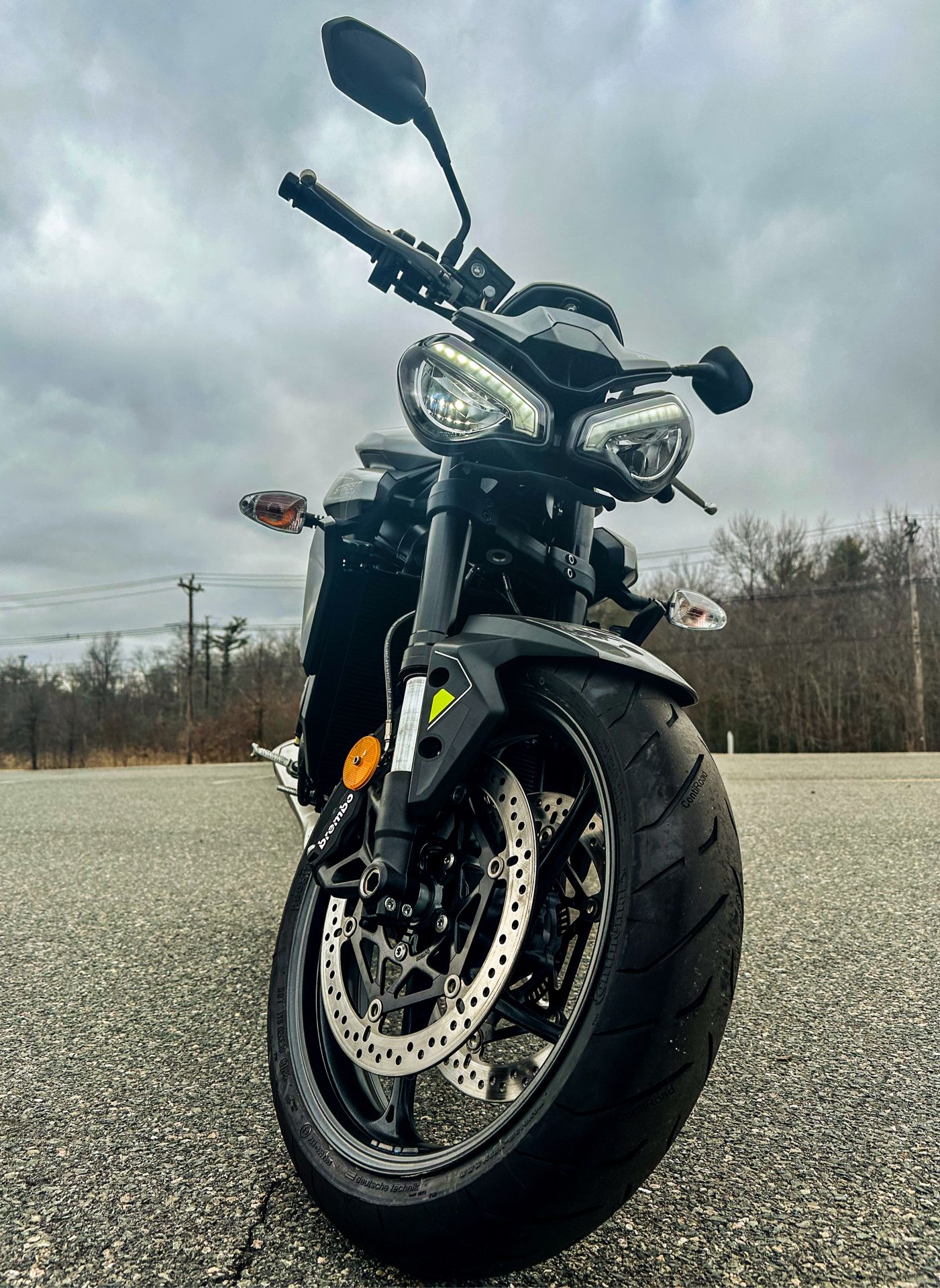 2024 Triumph Street Triple 765 R in Manchester, New Hampshire - Photo 18