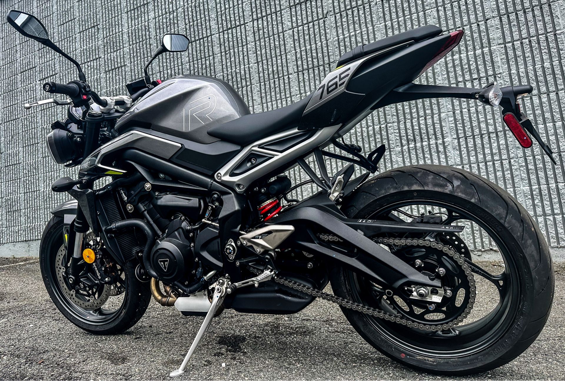 2024 Triumph Street Triple 765 R in Manchester, New Hampshire - Photo 7