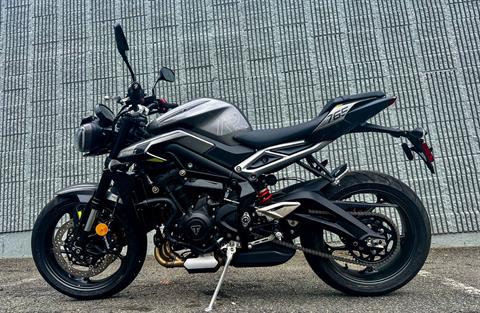 2024 Triumph Street Triple 765 R in Manchester, New Hampshire - Photo 12