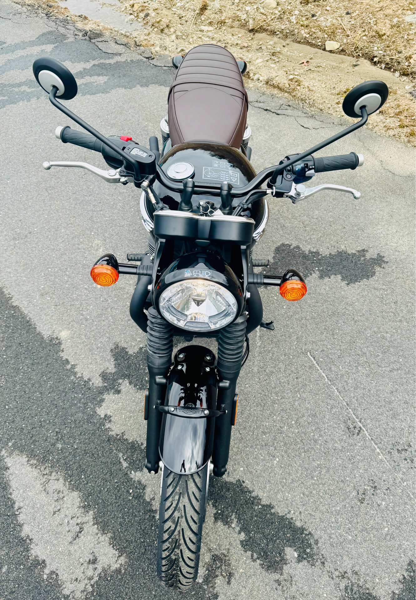 2025 Triumph Bonneville T120 Black in Manchester, New Hampshire - Photo 20