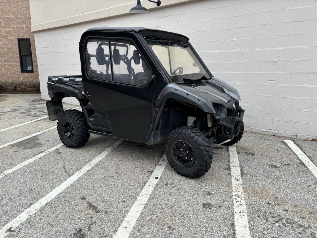 2016 Yamaha Viking EPS SE in Manchester, New Hampshire - Photo 2