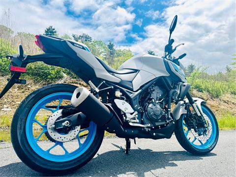 2025 Yamaha MT-03 in Manchester, New Hampshire - Photo 9