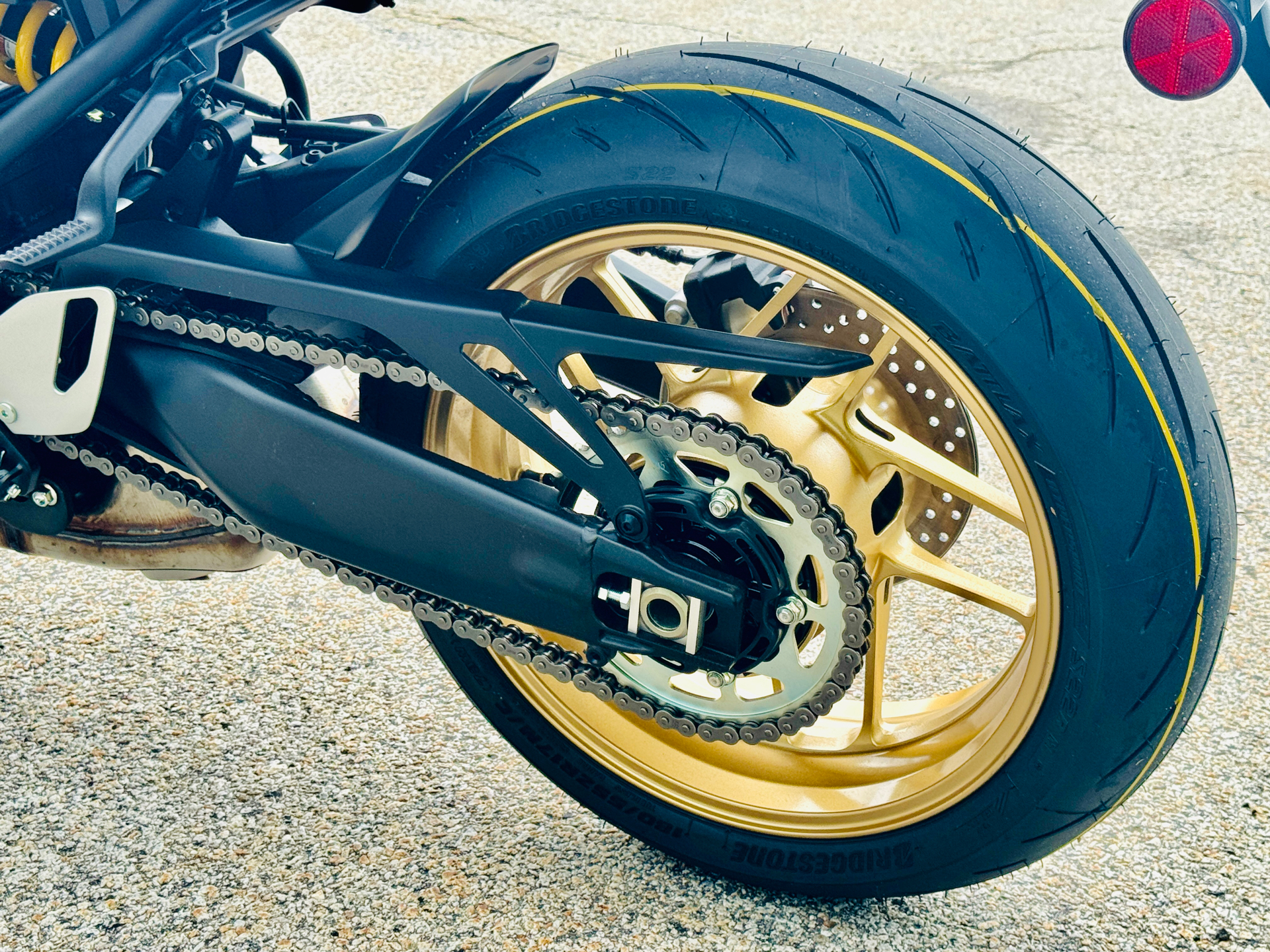 2024 Yamaha XSR900 in Manchester, New Hampshire - Photo 17