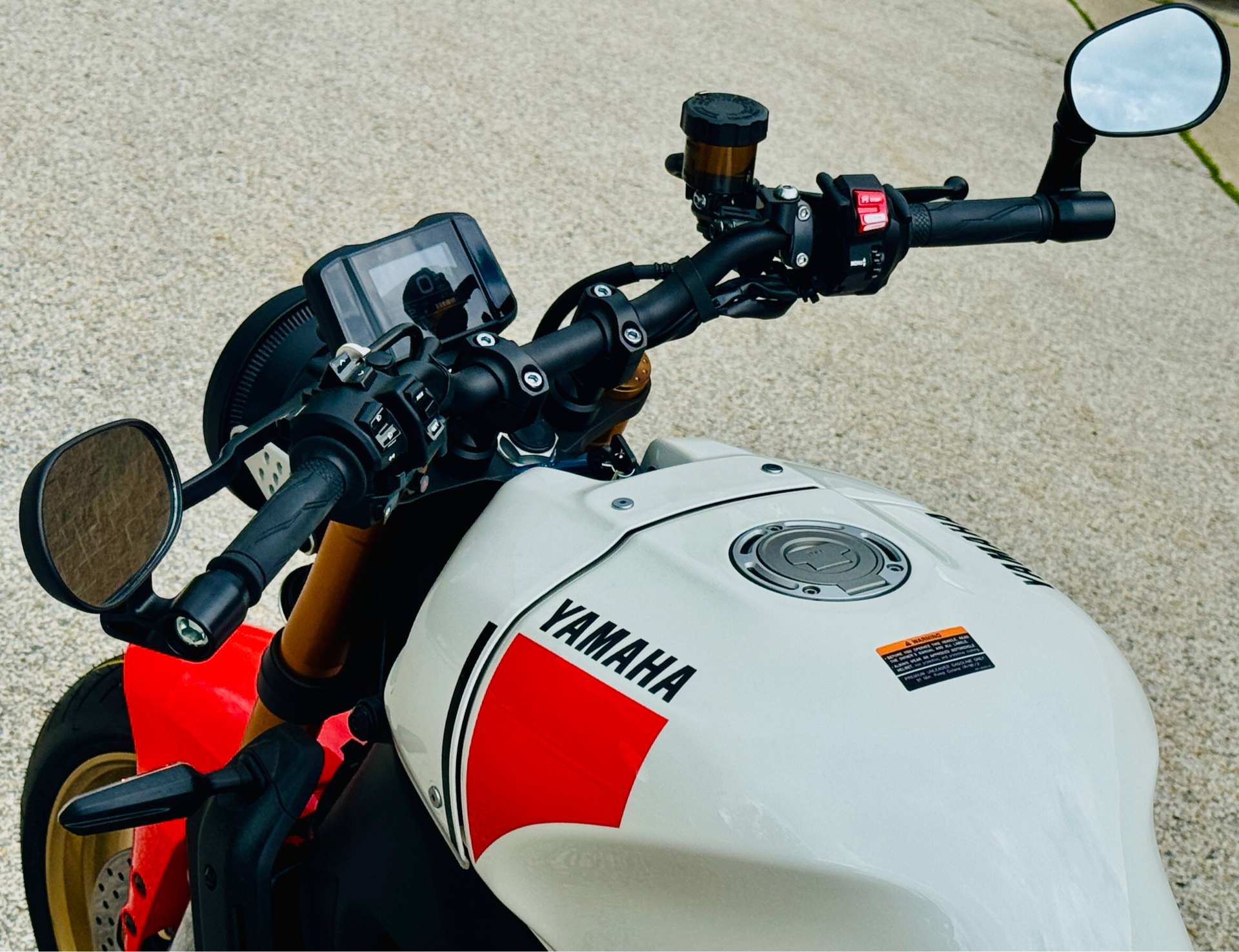 2024 Yamaha XSR900 in Manchester, New Hampshire - Photo 19