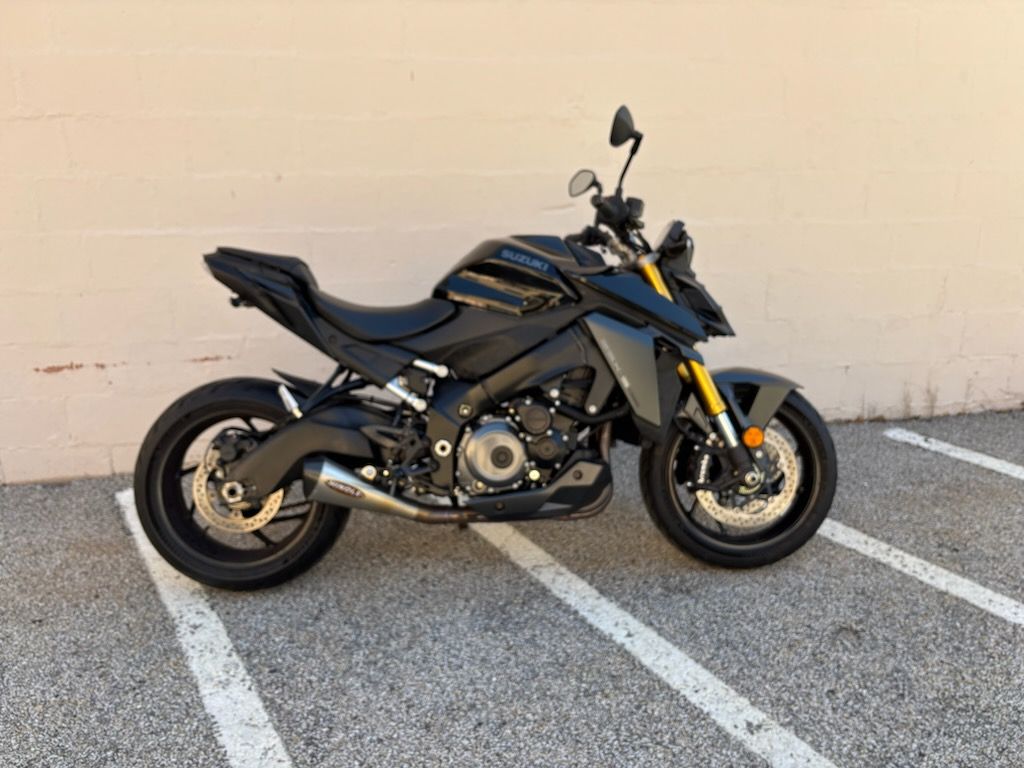 2023 Suzuki GSX-S1000 in Manchester, New Hampshire - Photo 1