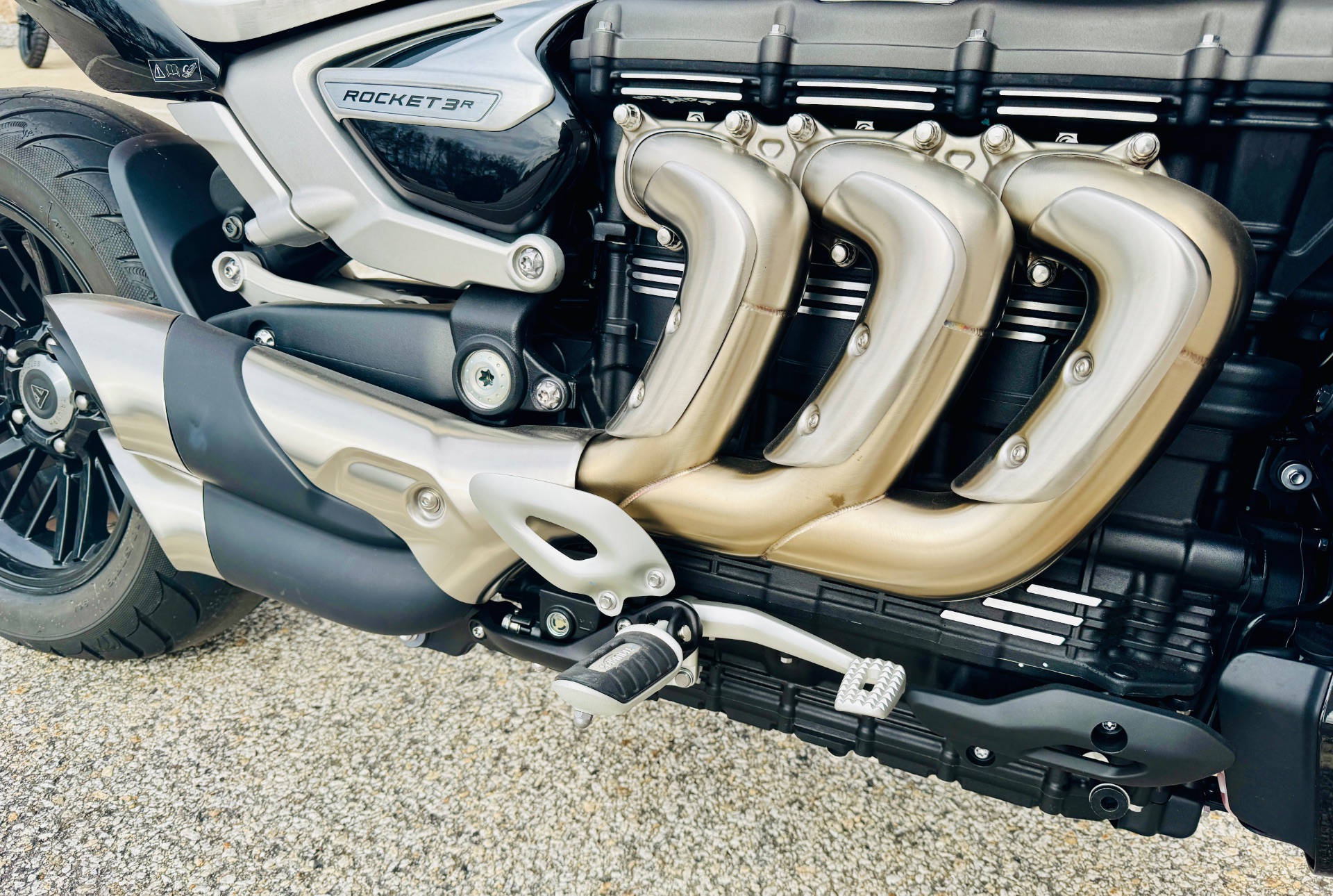 2024 Triumph Rocket 3 R in Manchester, New Hampshire - Photo 4