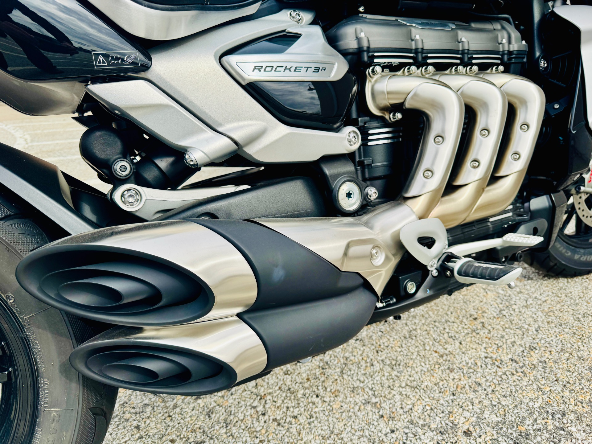 2024 Triumph Rocket 3 R in Manchester, New Hampshire - Photo 2