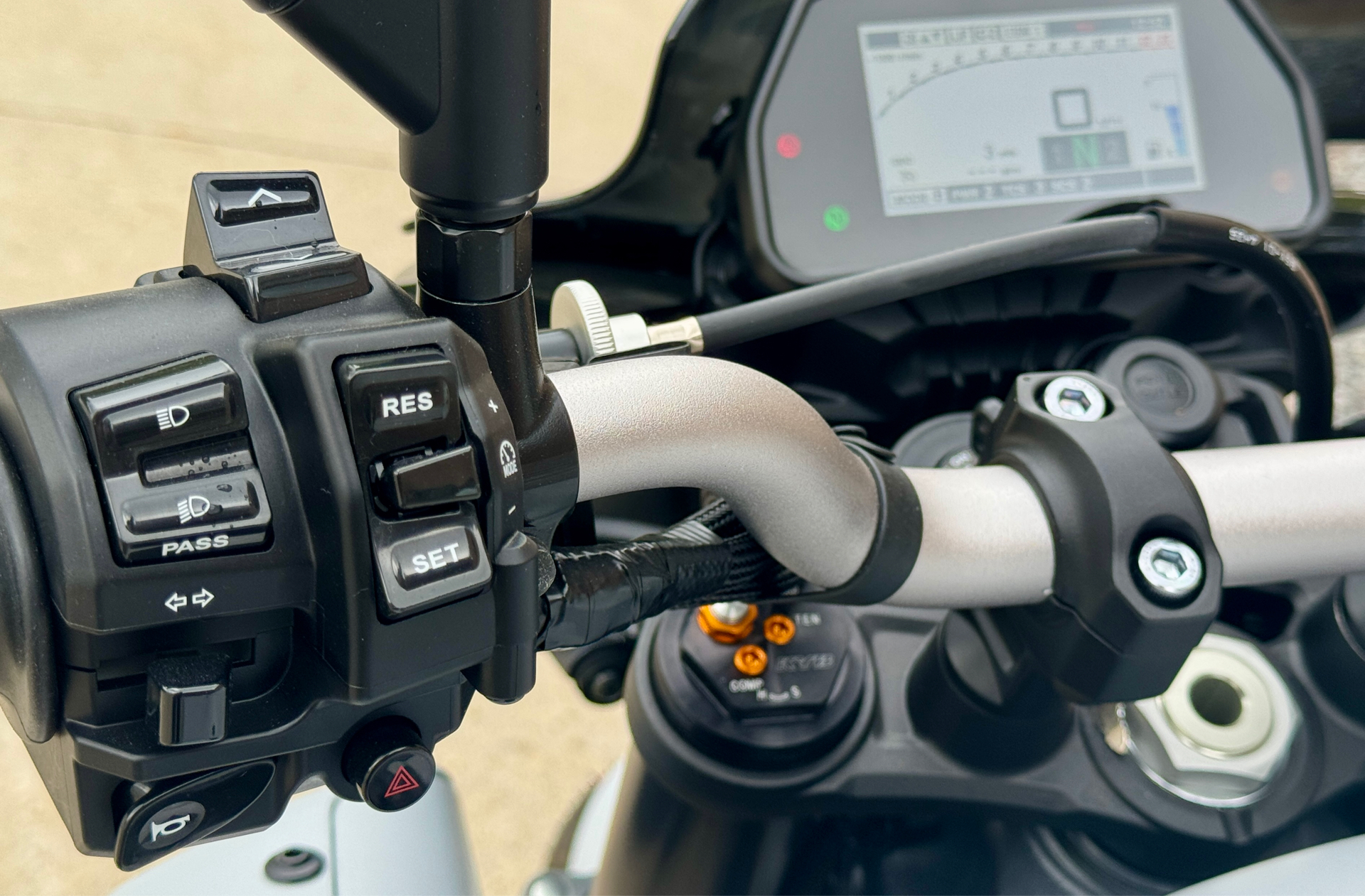 2025 Yamaha MT-10 in Manchester, New Hampshire - Photo 4
