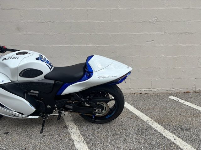 2023 Suzuki Hayabusa in Manchester, New Hampshire - Photo 12