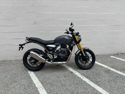 2024 Triumph Speed 400 in Manchester, New Hampshire - Photo 1