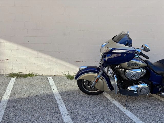2019 Indian Motorcycle Chieftain® Classic ABS in Manchester, New Hampshire - Photo 10