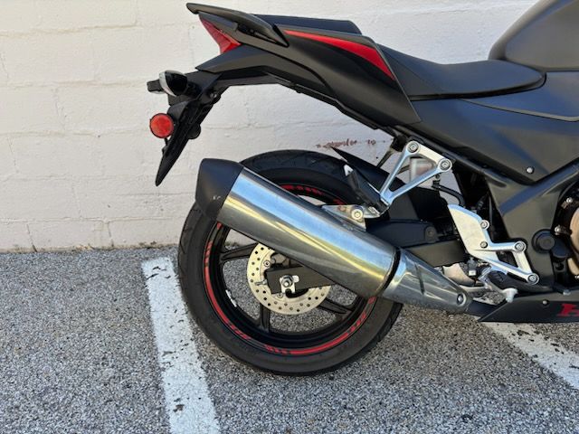 2021 Honda CBR300R in Manchester, New Hampshire - Photo 11