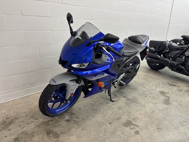 2020 Yamaha YZF-R3 ABS in Manchester, New Hampshire - Photo 5