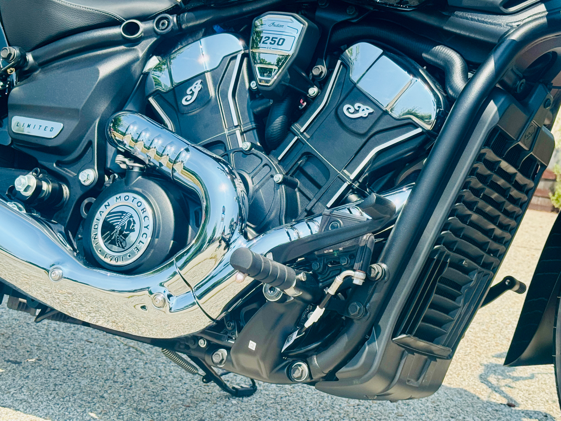 2025 Indian Motorcycle Scout® Classic Limited +Tech in Manchester, New Hampshire - Photo 8
