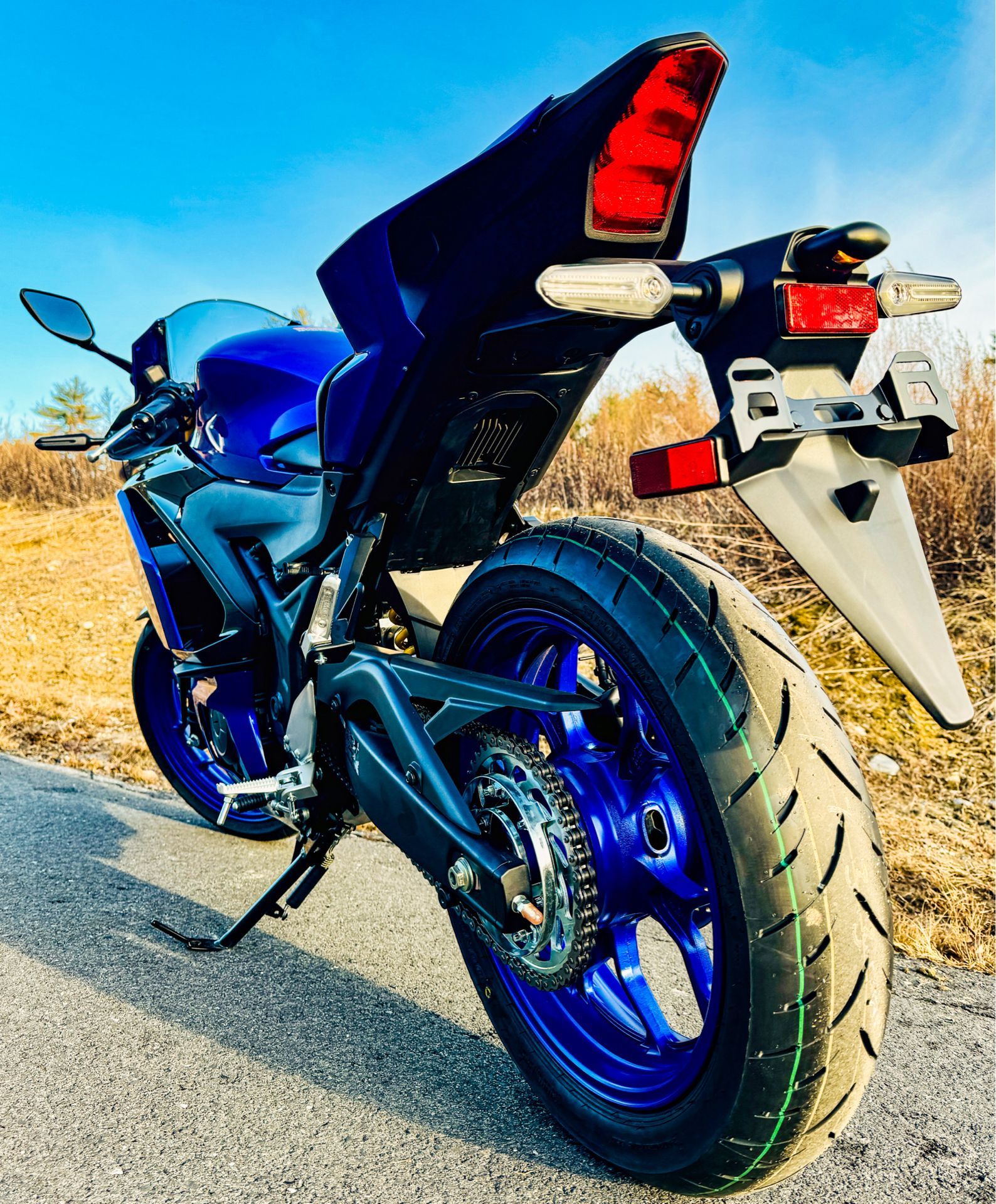 2025 Yamaha YZF-R3 in Manchester, New Hampshire - Photo 5