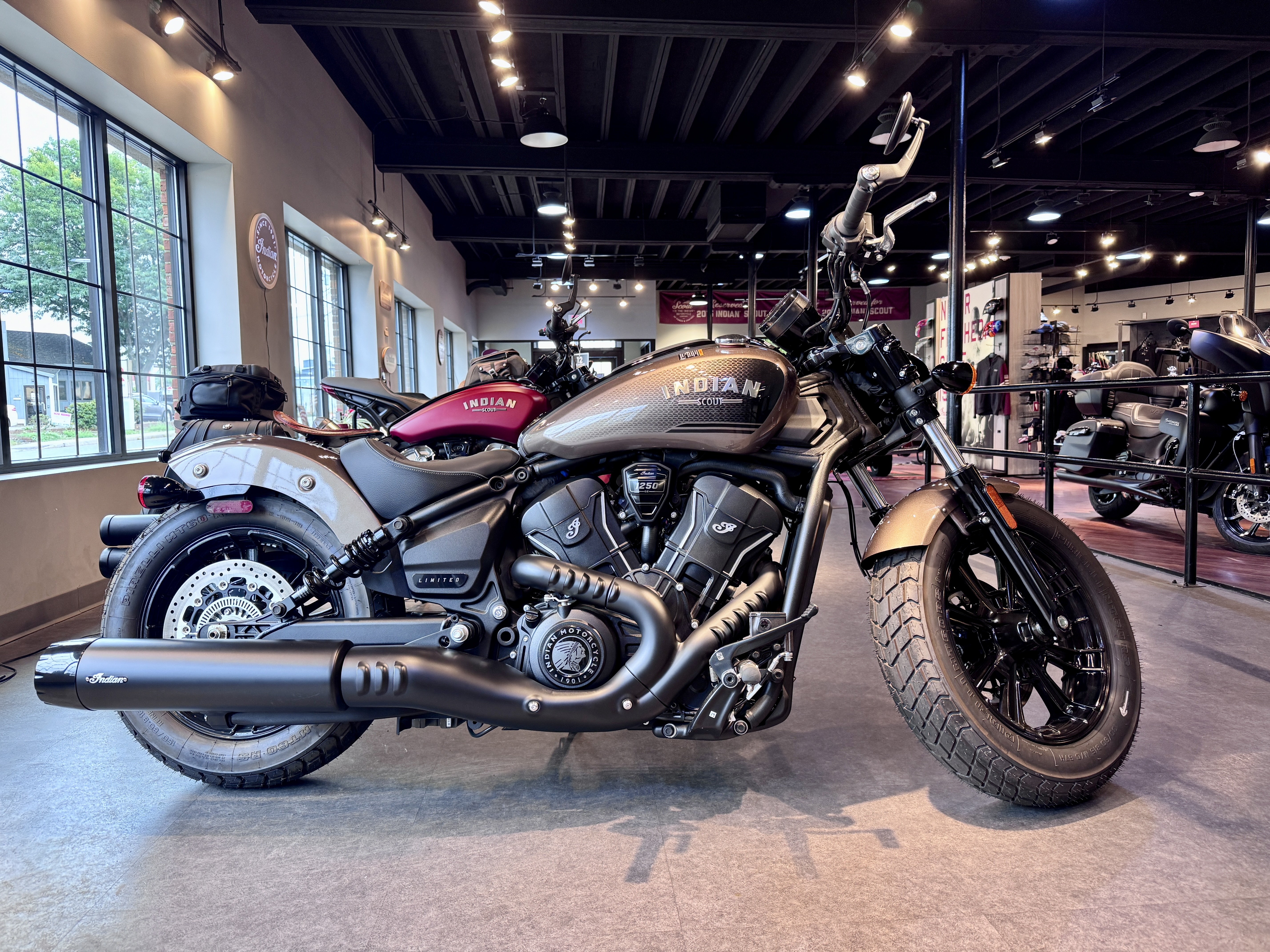 2025  Scout® Bobber Limited +Tech for sale 1254648