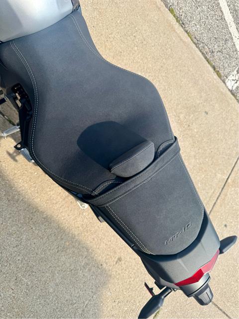 2025 Yamaha MT-10 SP in Manchester, New Hampshire - Photo 15