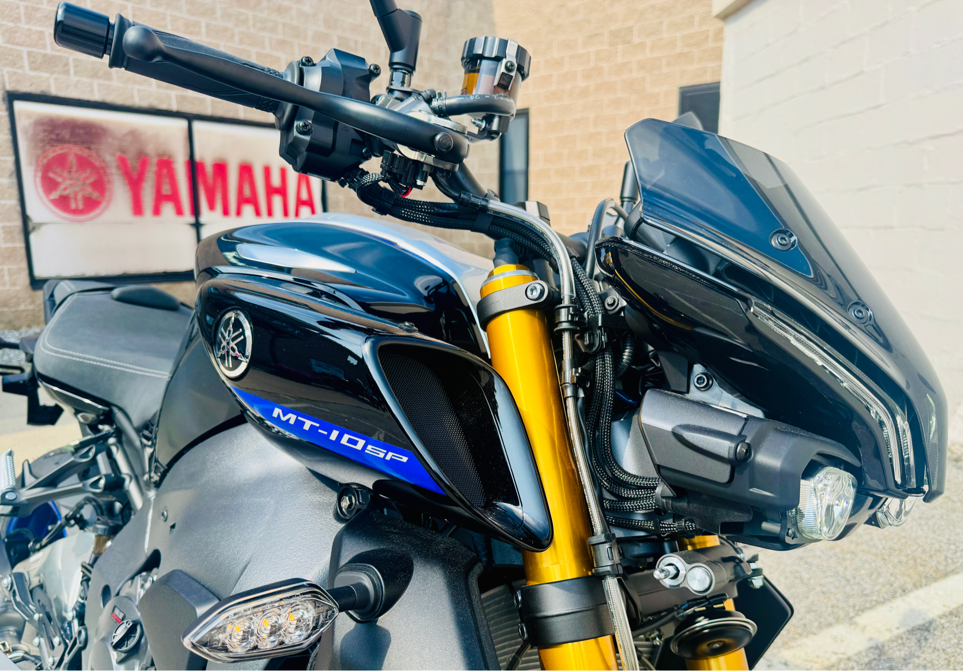 2025 Yamaha MT-10 SP in Manchester, New Hampshire - Photo 20