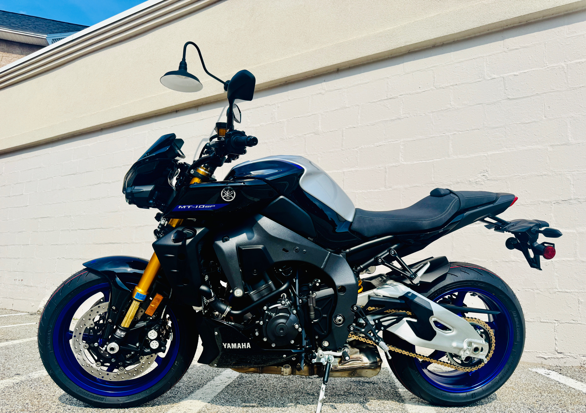 2025 Yamaha MT-10 SP in Manchester, New Hampshire - Photo 11