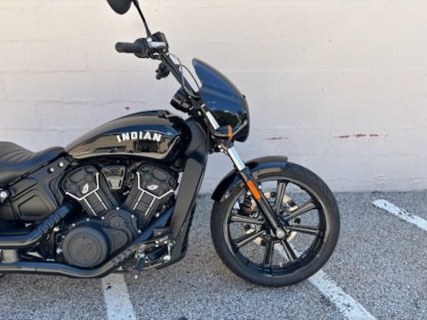 2022 Indian Motorcycle Scout® Rogue Sixty in Manchester, New Hampshire - Photo 9