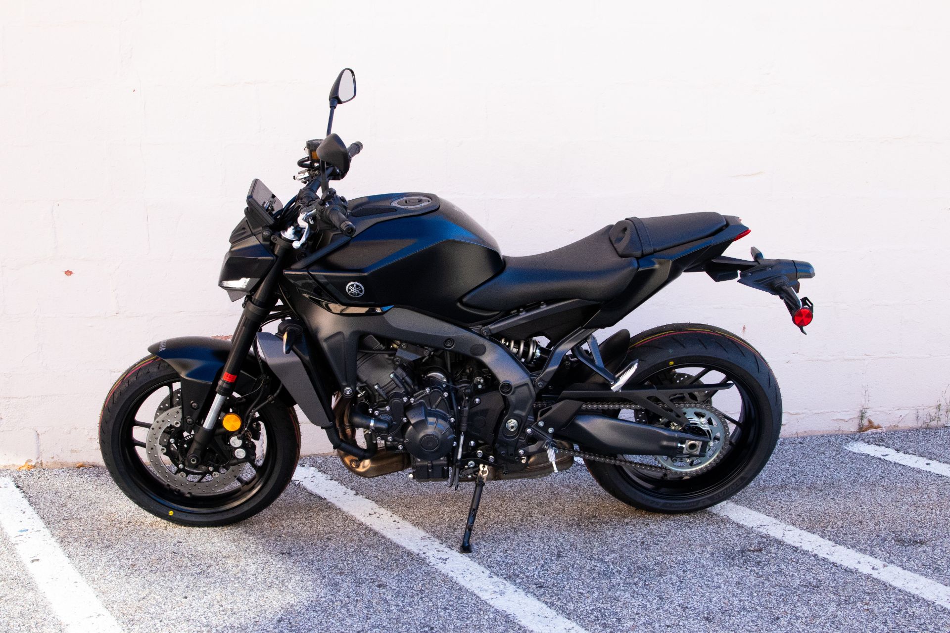 2024 Yamaha MT-09 in Manchester, New Hampshire - Photo 8