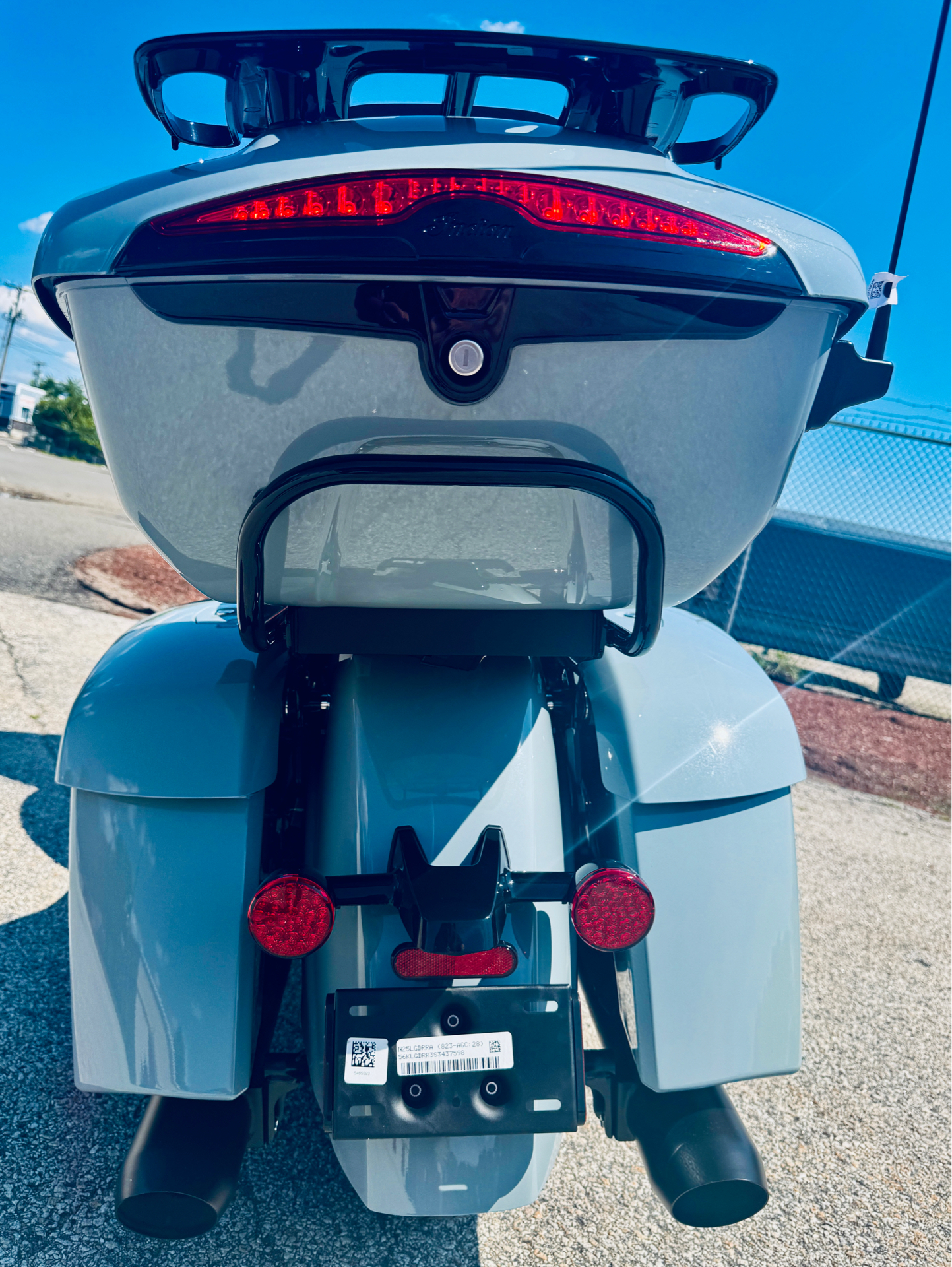 2025 Indian Motorcycle Roadmaster® PowerPlus Dark Horse® with PowerBand Audio Package in Manchester, New Hampshire - Photo 16